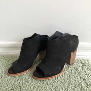 Dolce Vita Open Toe Black Suede High Heel Booties